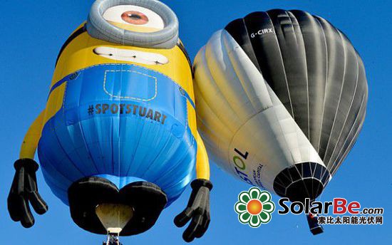 据了解,这台备用燃烧器还能帮助气球平缓着陆。在时长25分的飞行中,燃烧器只用掉了1.3加仑的丙烷--连传统热气球的10%都不到。