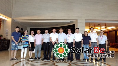 近日,国家太阳能光伏产品质量监督检验中心(简称CPTV)辅料检研部、组件检研部、部件检研部、电站检研部各部门负责人莅临中天新能源考察,并开展合作交流。