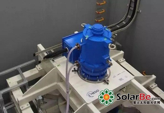 超导飞轮。最大转速为6000rpm