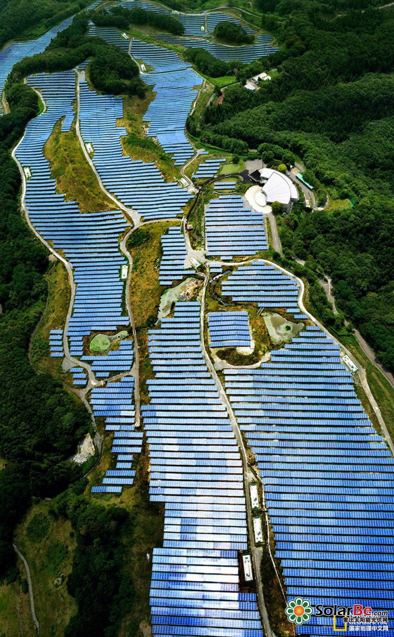 摄影:朝日新闻社,盖蒂图片社