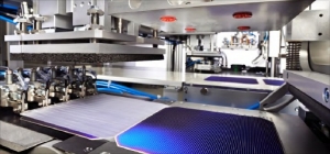 Meyer Burger在看到延误订单的完成后，日前下调全年目标。图片来源：Meyer Burger