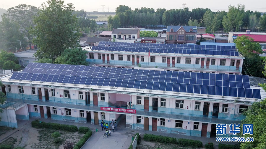 河南武陟:光伏扶贫让屋顶生“金”