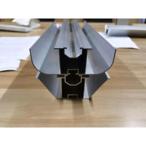 云南光伏支架昆明光伏支架中晟通光伏支架配件锌铝镁水槽-- 中晟通（云南）光伏科技有限公司