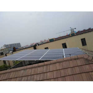 光伏发电系统斜屋面安装优势南京太阳能光伏电站-- 拾年能源江苏有限公司