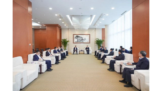 中国华能集团董事长温枢刚会见山东能源集团董事长李伟