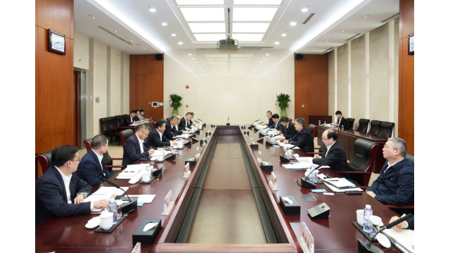 中国华能董事长温枢刚会见特变电工董事长张新