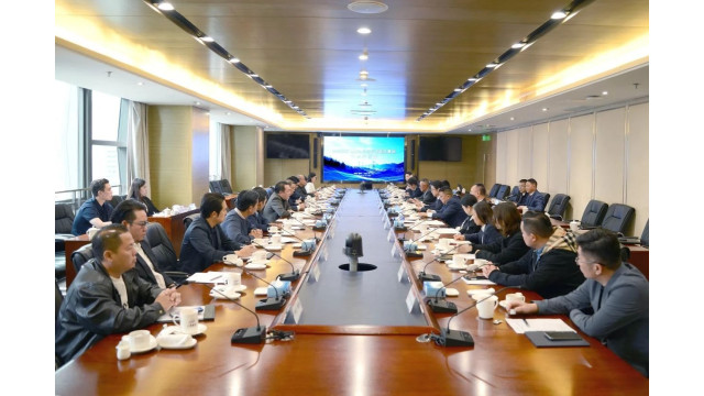 老挝国家电力公司与云南能投集团交流座谈