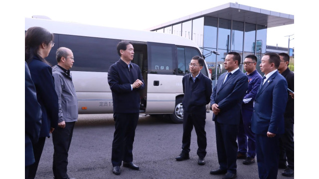 云南省委常委、常务副省长赵俊民莅临云南通威视察指导