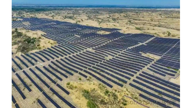外媒惊叹我国光伏治沙工程：870亿欧元建造“太阳能长城” 世纪巨型工程