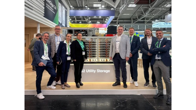 晶科储能与TRANS-KOL在Intersolar Europe 2025展会上宣布达成战略合作伙伴关系