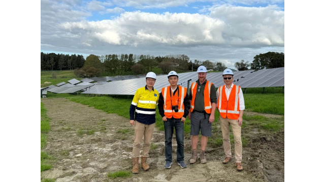 中国驻奥克兰总领馆深入正泰新能源光伏EPC项目现场