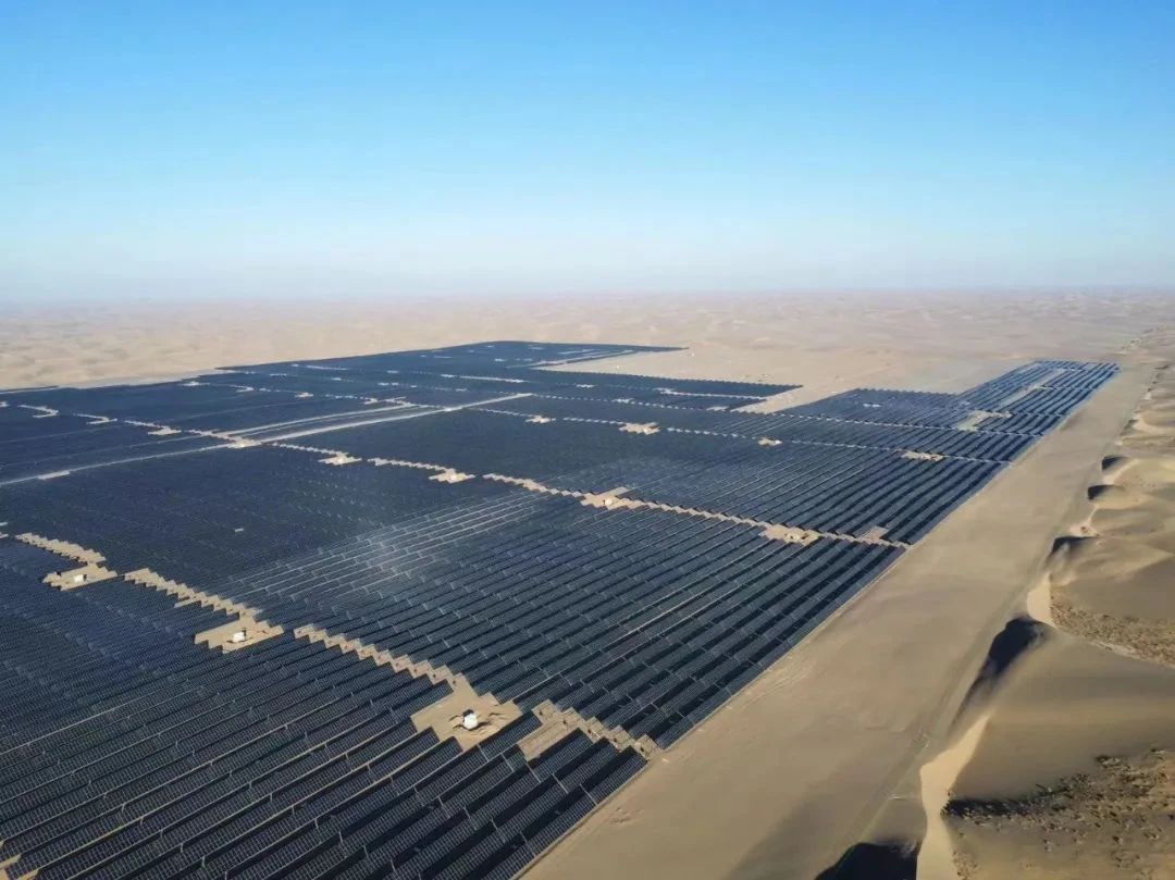 抢装潮影响消退 光伏产业链价格重回年初水平