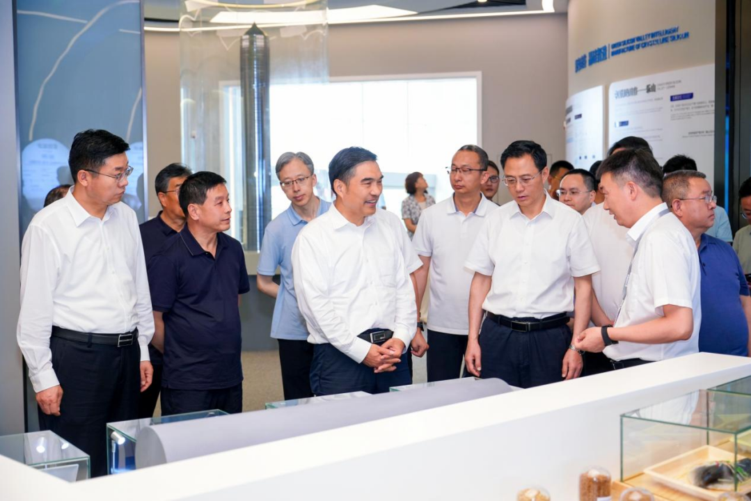 甘肃省委常委、省委统战部部长，省政协党组副书记孙雪涛到永祥股份考察