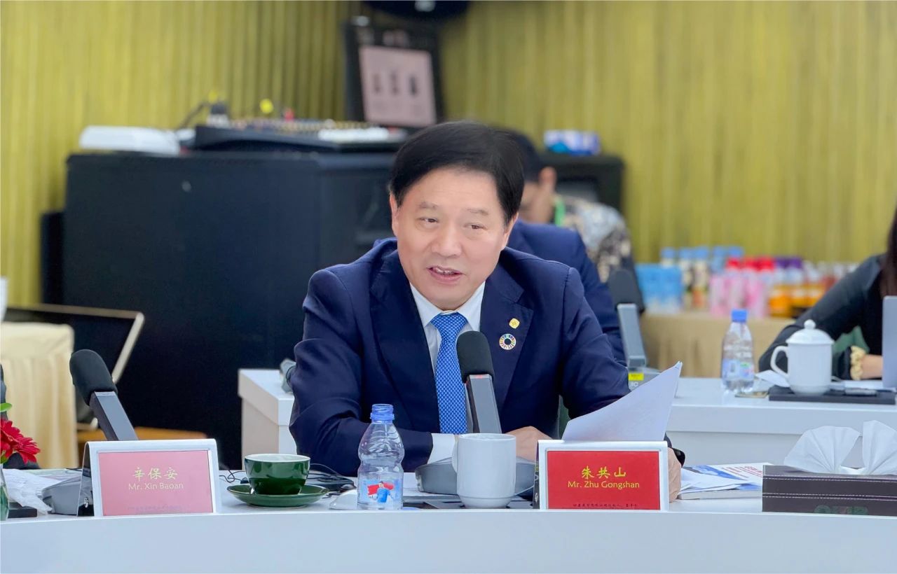 朱共山应邀赴印尼出席首届全球企业共建高质量“一带一路”峰会