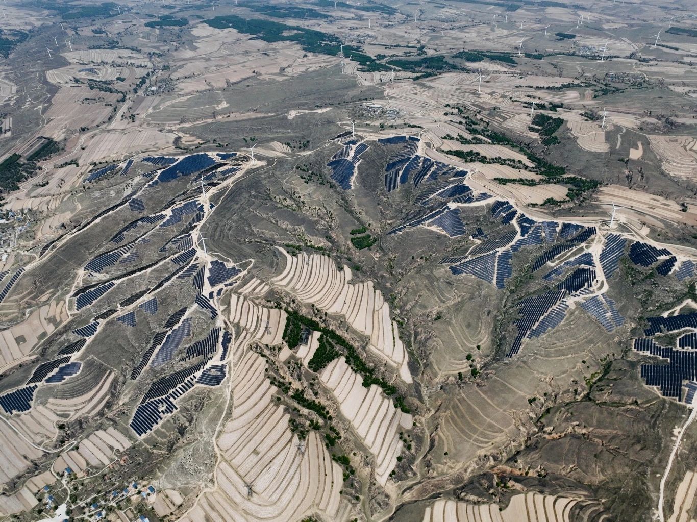 三一硅能朔州260MWp光伏项目顺利并网，“蓝海”领航点亮朔州！