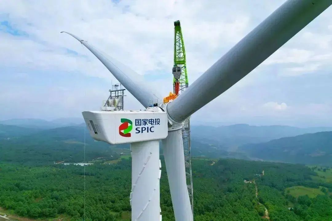 全力落实中央战略部署，电力央企在绿色产业赛道加速奔跑