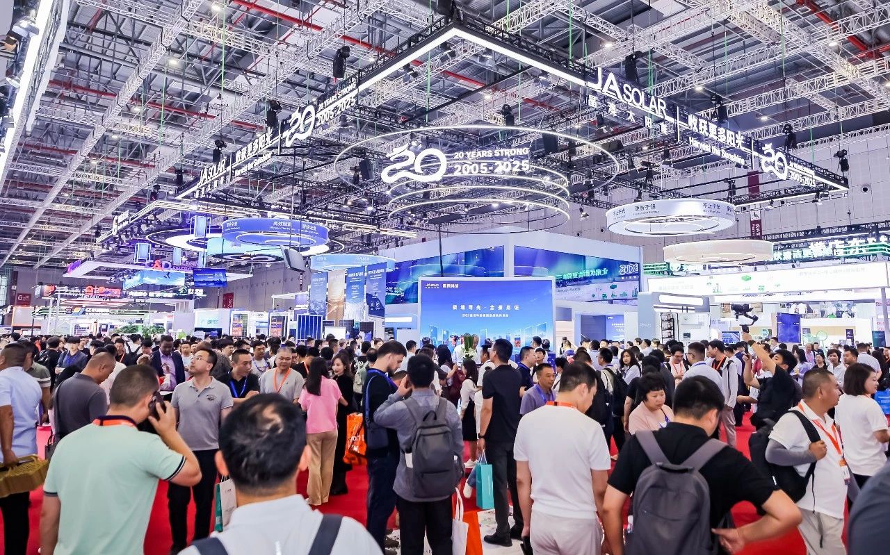 2025 SNEC丨晶澳科技揭晓光储新世代产品，签约认证奖项不停歇