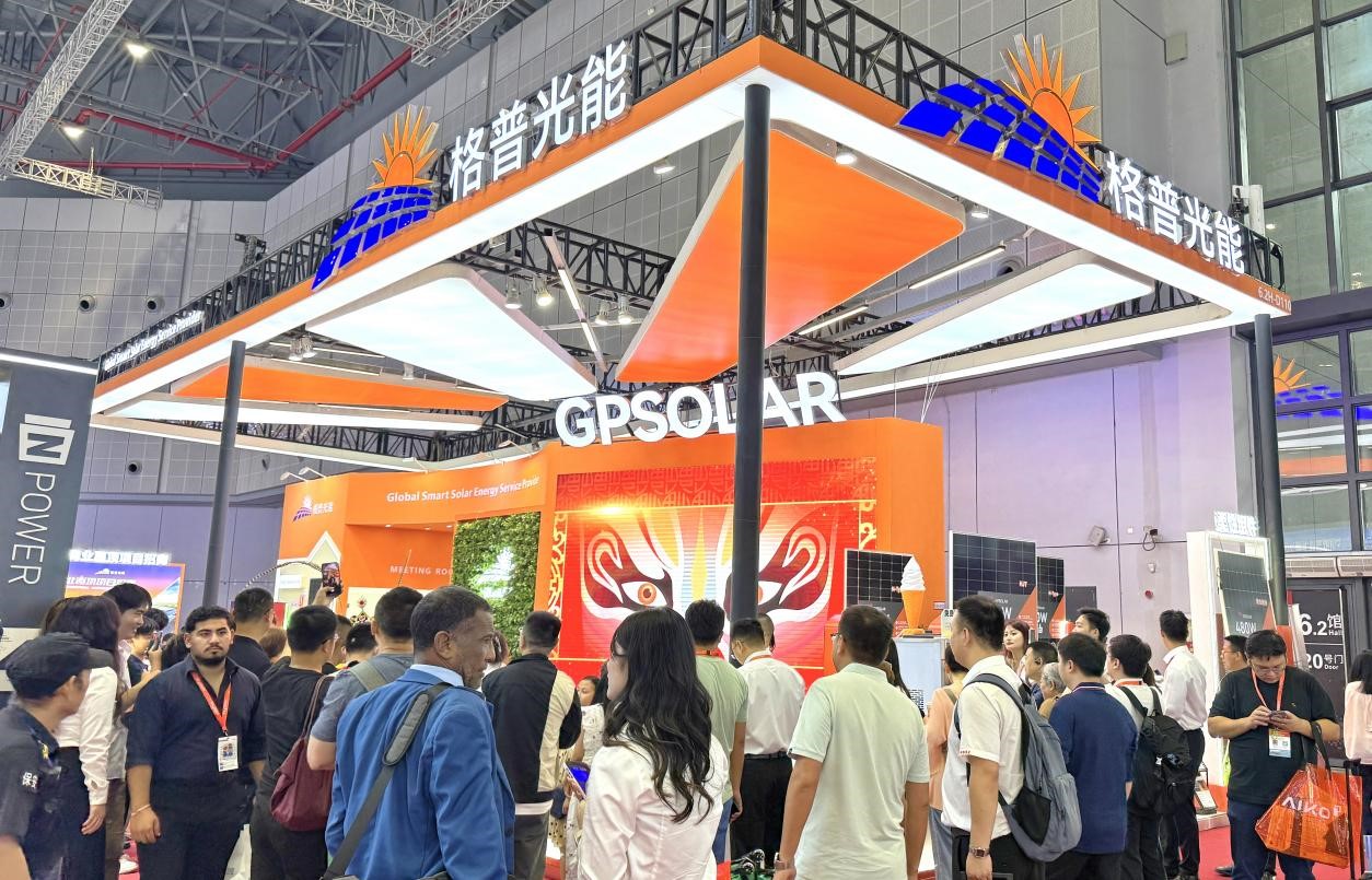 燃动现场|格普光能携全系产品亮相SNEC，解码零碳时代