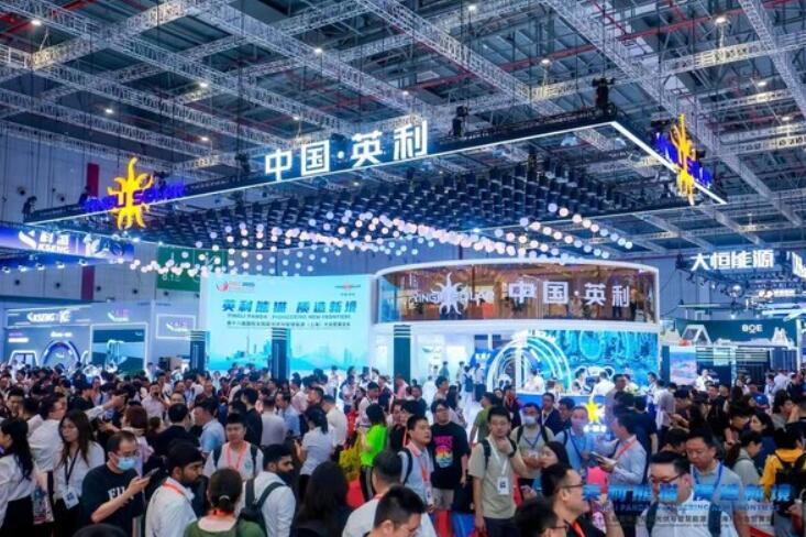 载誉满满 英利斩获多项权威认证及行业大奖