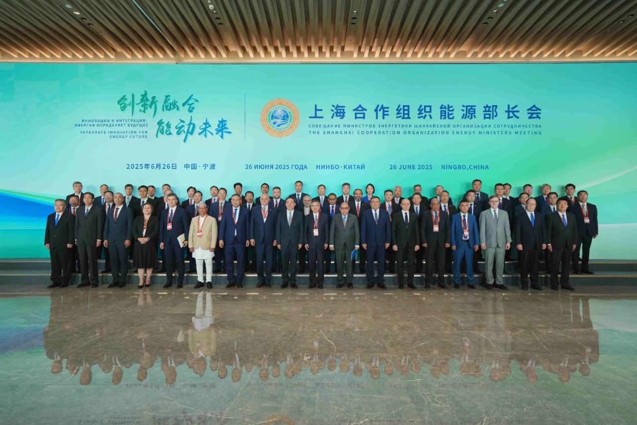 德业股份受邀出席上合组织能源部长会议及配套活动分享绿色能源创新实践