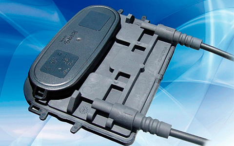 山一电机日前为晶硅太阳能组件新研发出一款Y-Sol系列光伏接线盒产品