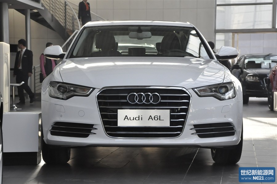 16180752600035_1862126_14.jpg (900×597)