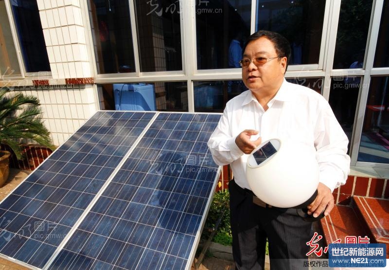 河北霸州农民自建光伏发电站并网发电 河北霸州农民自建光伏发电站并网发电