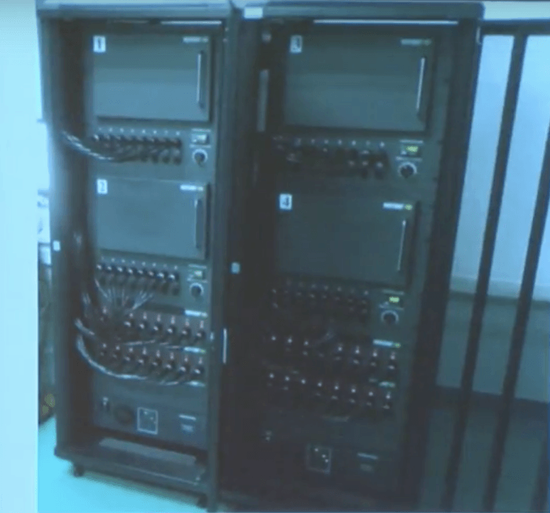 苹果购特斯拉合作商的电池寿命测试设施