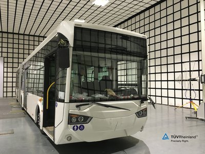 TUV莱茵为中车超级电容储能式电车项目提供了整车（WVTA）e-mark测试、认证，整车及零部件电磁兼容（EMC） 测试、整改服务等技术支持。