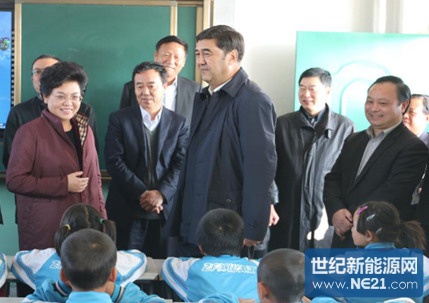 振发新能源捐189万为宁夏振发希望小学建<a href=