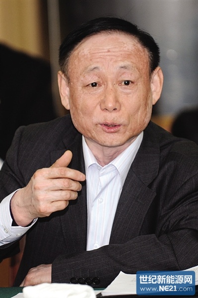 res04_attpic_brief.jpg (399×600)