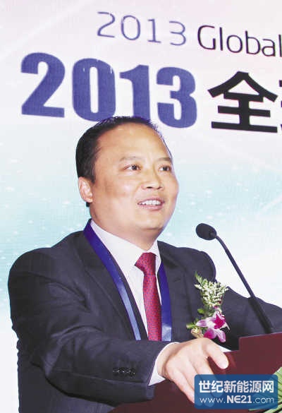 5005_b.jpg (400×585)