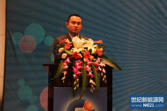 国金证券研究所张帅。(新浪财经 陈悠然 摄)