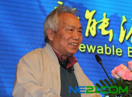 中国社会科学院经济研究所研究员张曙光