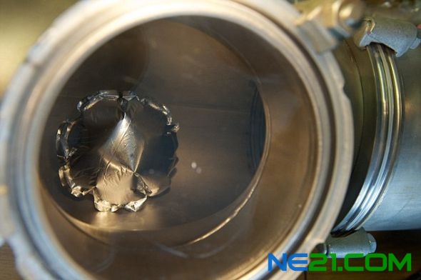 太阳能卫星:这些研究人员的目的是建造一“群”一天内可为整座城市提供电力的人造卫星。 太阳能卫星:这些研究人员的目的是建造一“群”一天内可为整座城市提供电力的人造卫星。