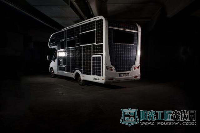 德国公司推出太阳能电动房车 再也不用担心汽车没油了
