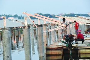 江西鄱阳投资5亿建渔光互补<a href=