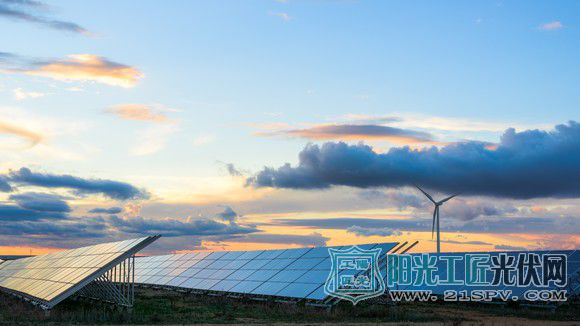 到2035年全球太阳能投资有望达2.8万亿美元