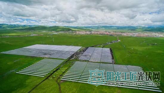 苹果公司在雅砻江流域建成的太阳能发电站