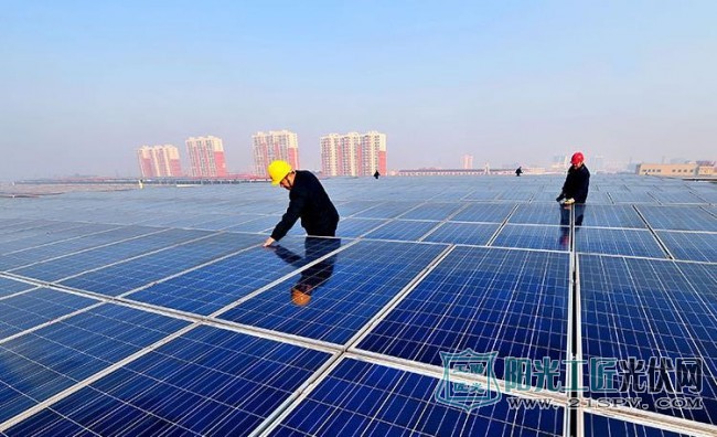 河北保定市徐水区30兆瓦“蓝屋顶”光伏发电项目,是国家政策大力支持的绿色能源项目,每年可为公司节省电费约2100万元。