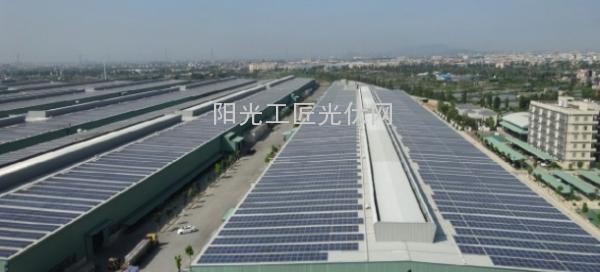 富华机械爆炸殃及广东最大单体“金太阳”屋顶<a href=