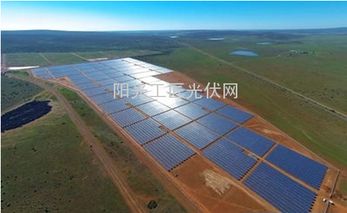 SolarReserve公司建设的百万瓦级<a href=