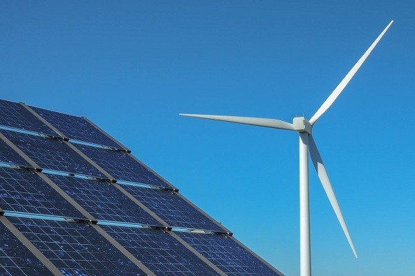 日本外相:日本可再生能源发展或落后于许多国家 日本外相:日本可再生能源发展或落后于许多国家