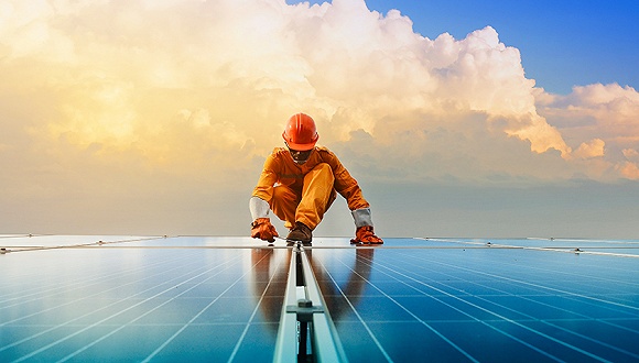 2018年不会再有光伏“6·30”抢装潮 2018年不会再有光伏“6·30”抢装潮