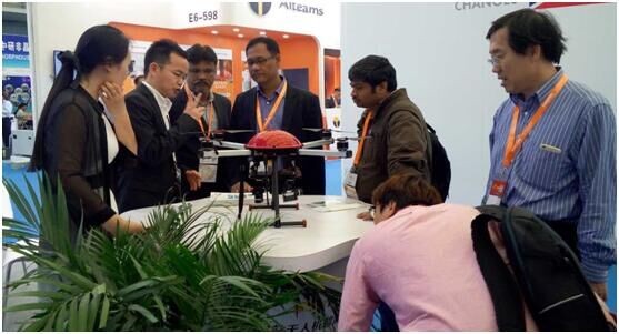 专注保电量智能运维系统与服务 金鸿泰惊艳亮相SNEC 2017