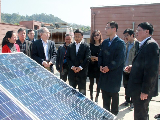 “国家光伏产业计量测试中心”通过验收 “国家光伏产业计量测试中心”通过验收