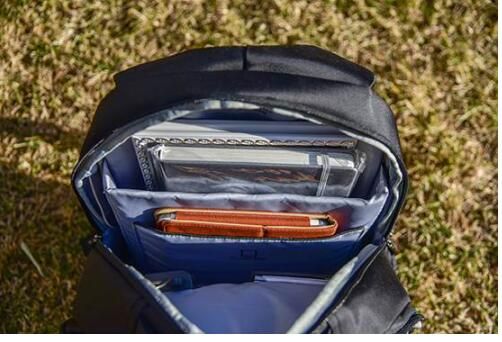 汉能太阳能发电背包测评:商旅人士紧急状况必备 汉能太阳能发电背包测评:商旅人士紧急状况必备