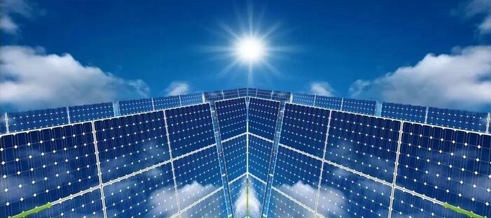 【辣评】谁的光伏“超级领跑计划”? 【辣评】谁的光伏“超级领跑计划”?