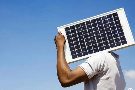 光伏、陆上风电标杆上网电价又降了,有人哭有人笑 光伏、陆上风电标杆上网电价又降了,有人哭有人笑