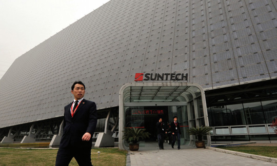 尚德的大公司病 施正荣根本不会管理